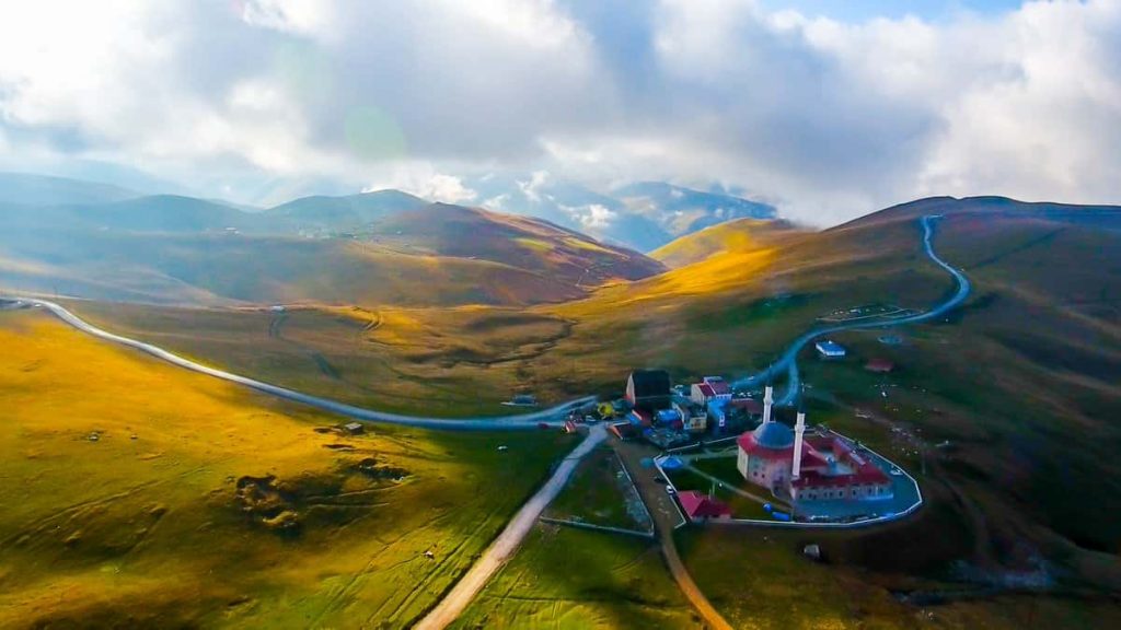 Sultan Murat Yaylası (Tonya) & Yayla Köyleri Turu